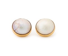 Classic Vintage Mabe Pearl 14K Yellow Gold Earrings