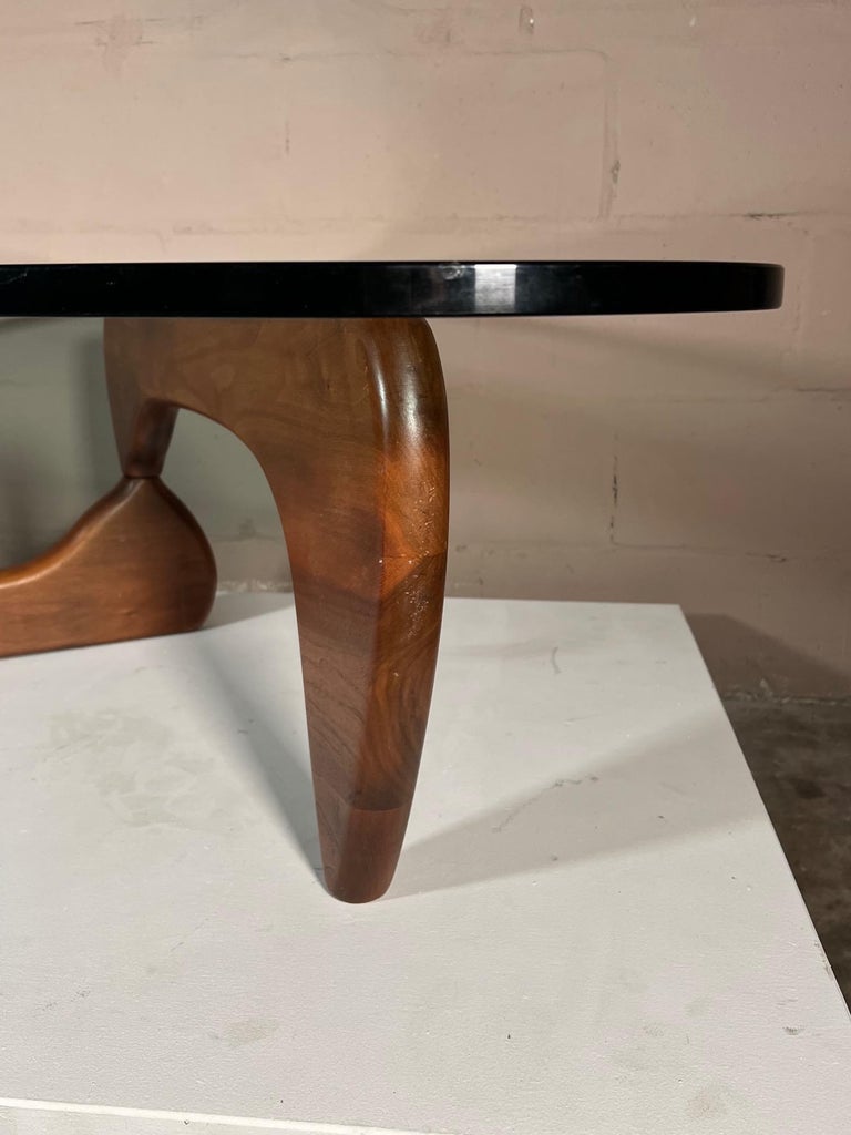 Classic Vintage Noguchi Coffee Table at 1stDibs