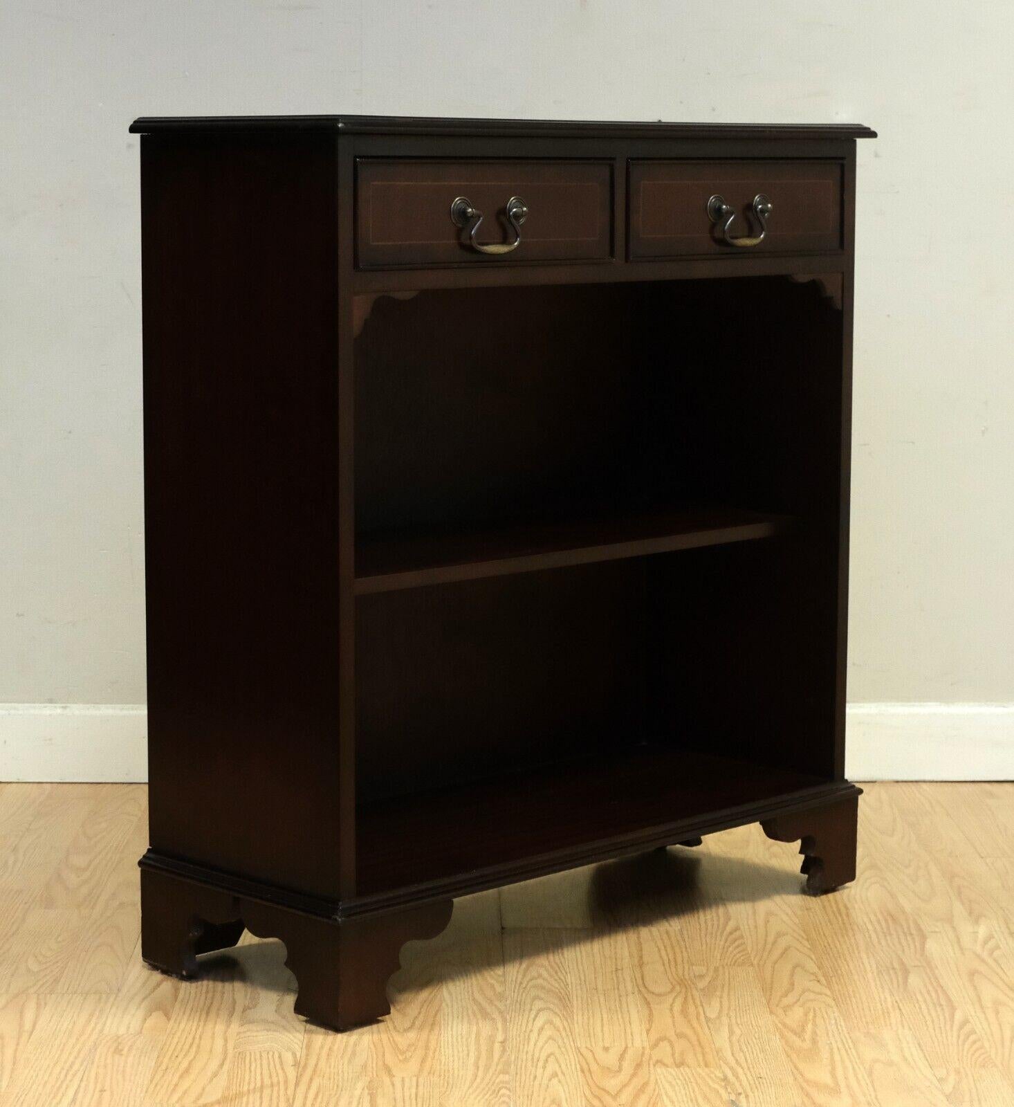 Hand-Crafted CLASSIC VINTAGE OPEN DWARF LiBRARY BOOKCASE WITH TWO DRAWERS & SINGLE SHELF For Sale