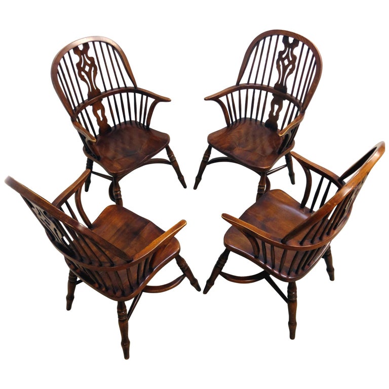 Clic Vintage Splatback Windsor Dining Room Armchairs For Cottage Lodge Set