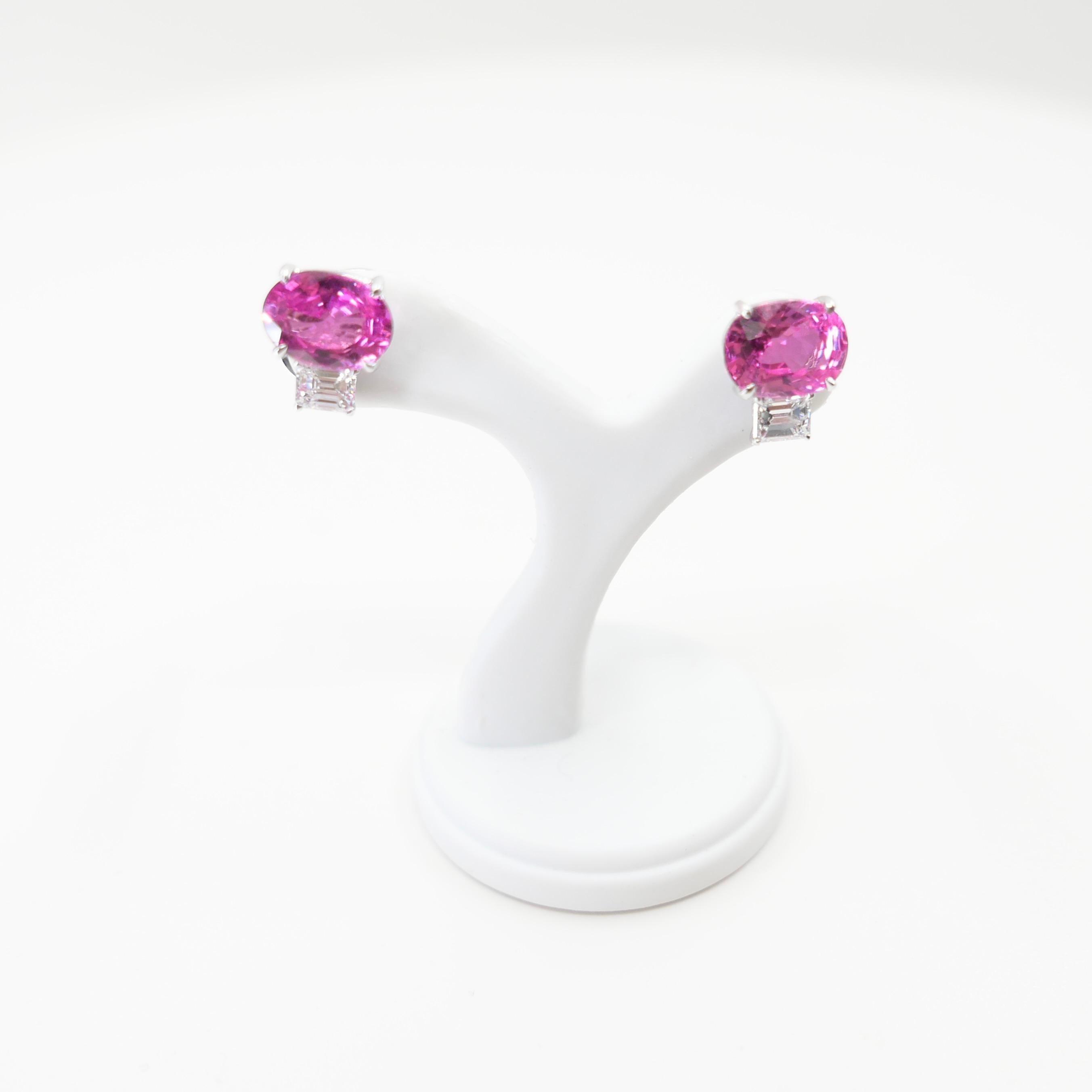 Taille ovale Boucles d'oreilles classiques en saphir Vivid Diamond. Classique. Une couleur folle ! en vente