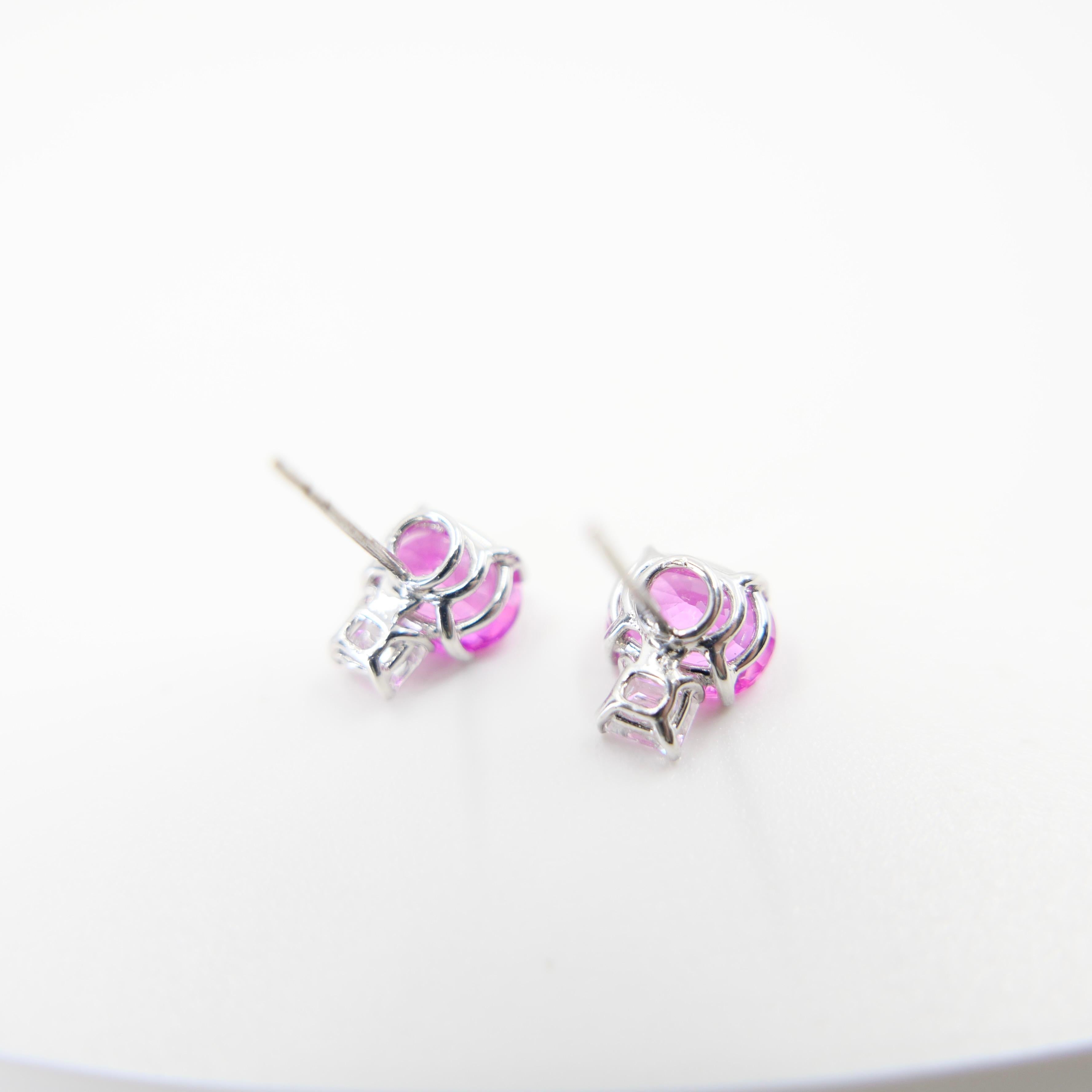 Boucles d'oreilles classiques en saphir Vivid Diamond. Classique. Une couleur folle ! Neuf - En vente à Hong Kong, HK