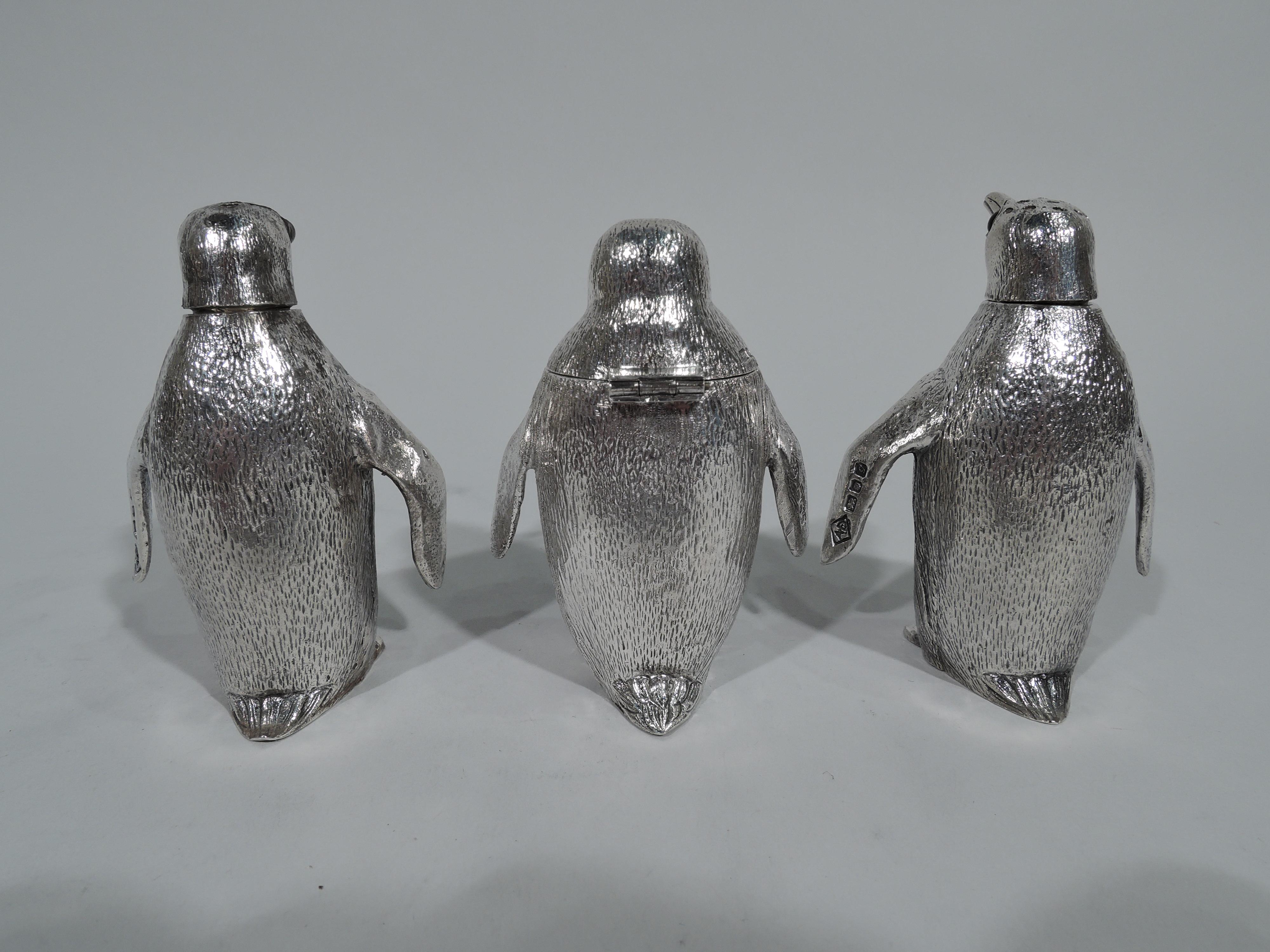 Classic Waddling Penguin English Sterling Silver Condiment Set In Excellent Condition In New York, NY
