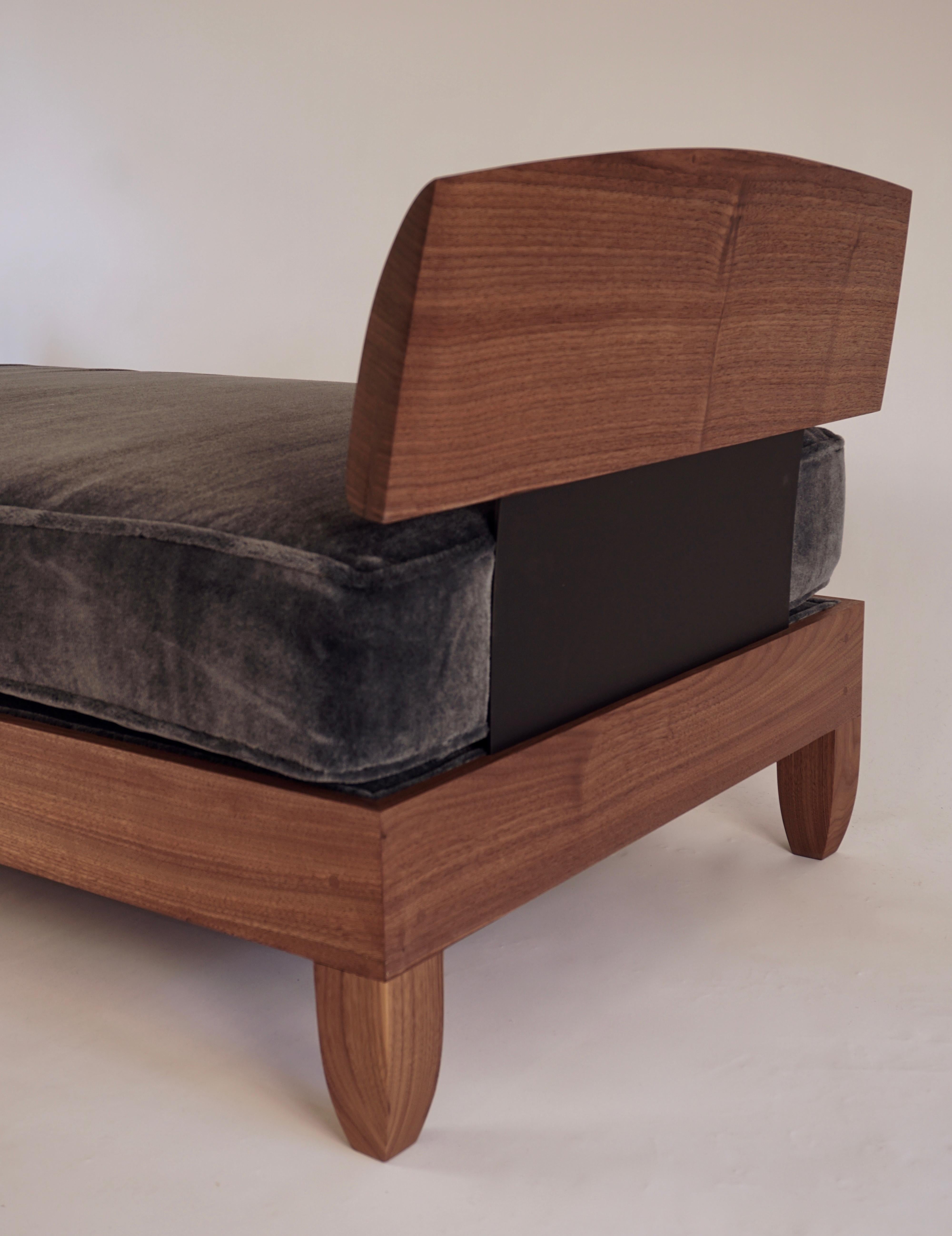Classic Walnut Daybed by Chris Lehrecke For Sale 5