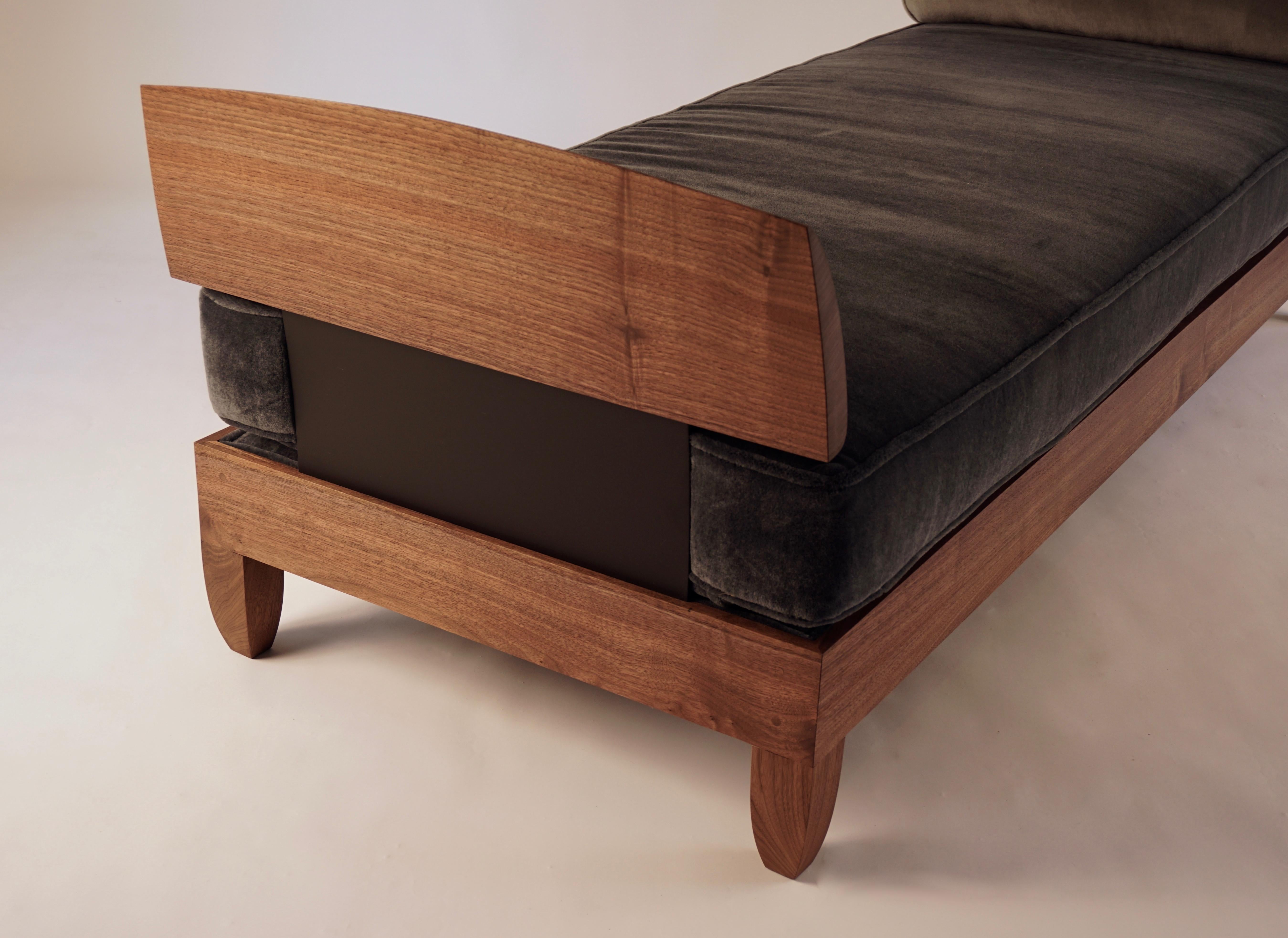 Classic Walnut Daybed by Chris Lehrecke For Sale 3