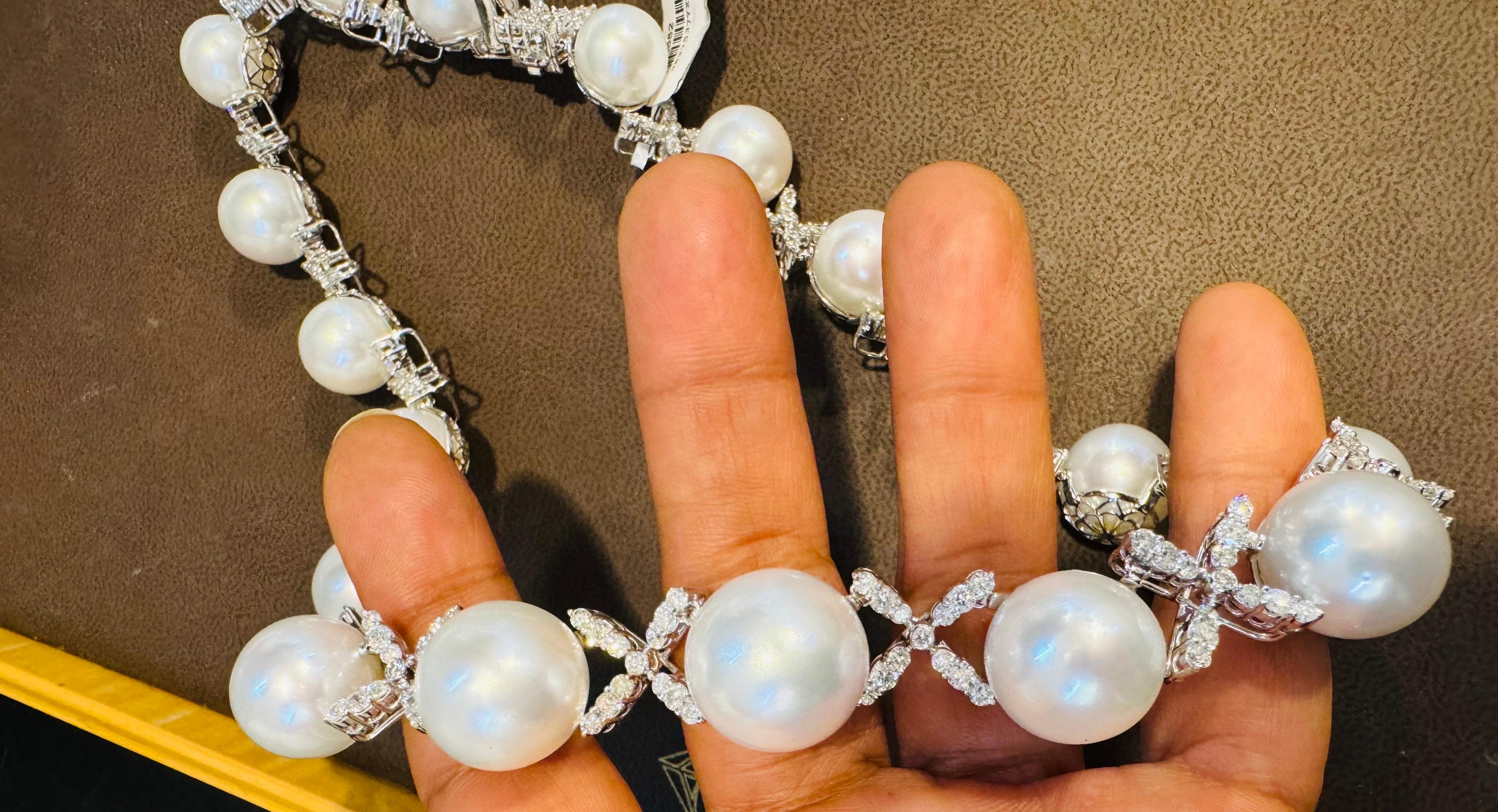 Classic White 12-17 MM  Collier de perles de culture des mers du Sud et de diamants de 20 ct, 17