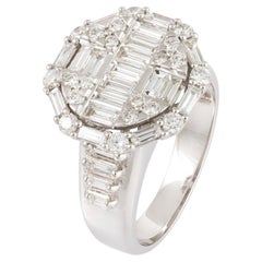 Klassischer Weißer 18K Gold Weißer Diamant Ring für Sie