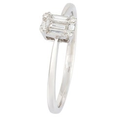 Classic White 18K Gold White Diamond Ring for Her