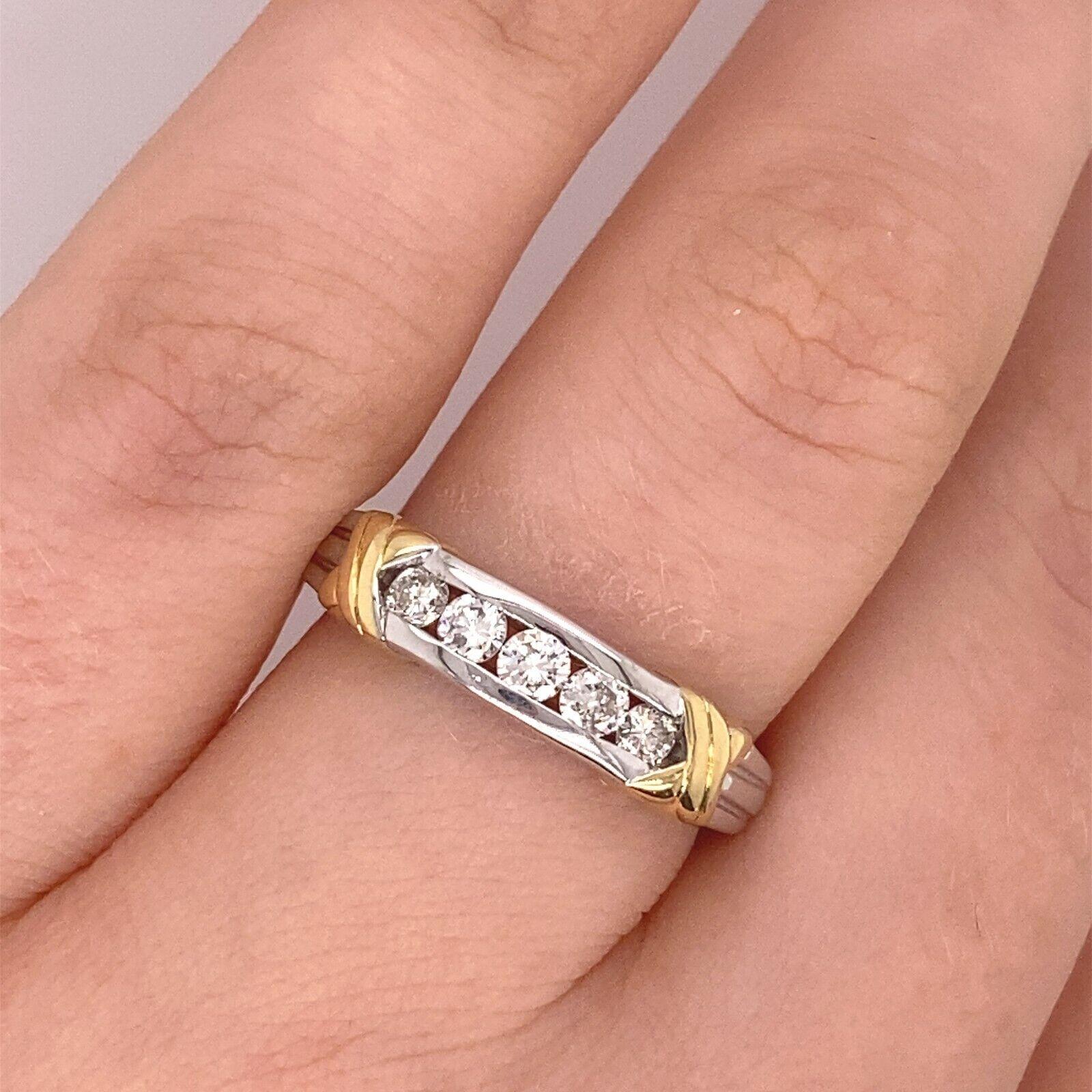 Round Cut Classic White Gold Diamond Eternity Band Set with 0.25ct of Round Diamonds For Sale