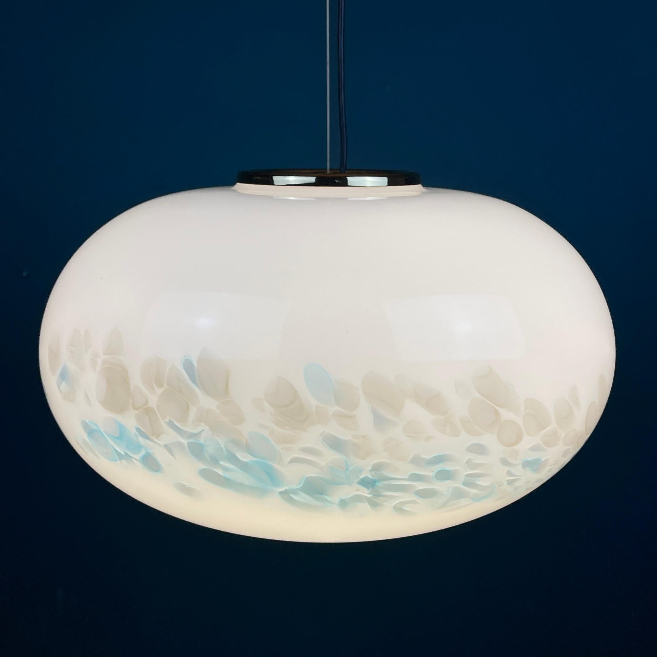 20th Century Classic White Murano Pendant Lamp, Italy, 1980s For Sale