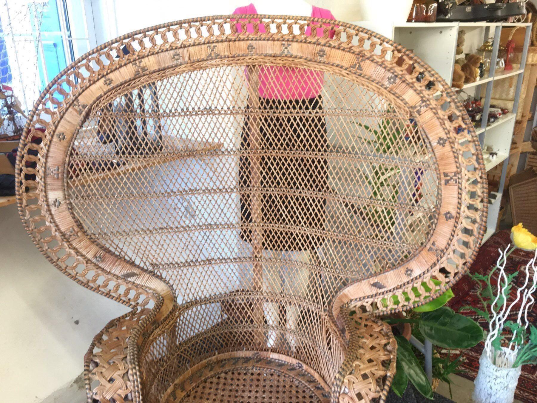Mid-Century Modern Classic Wicker Emanuelle Peacock Chair, 1970