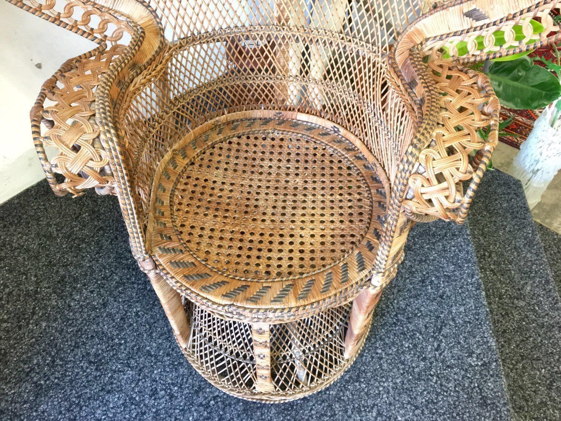 Unknown Classic Wicker Emanuelle Peacock Chair, 1970