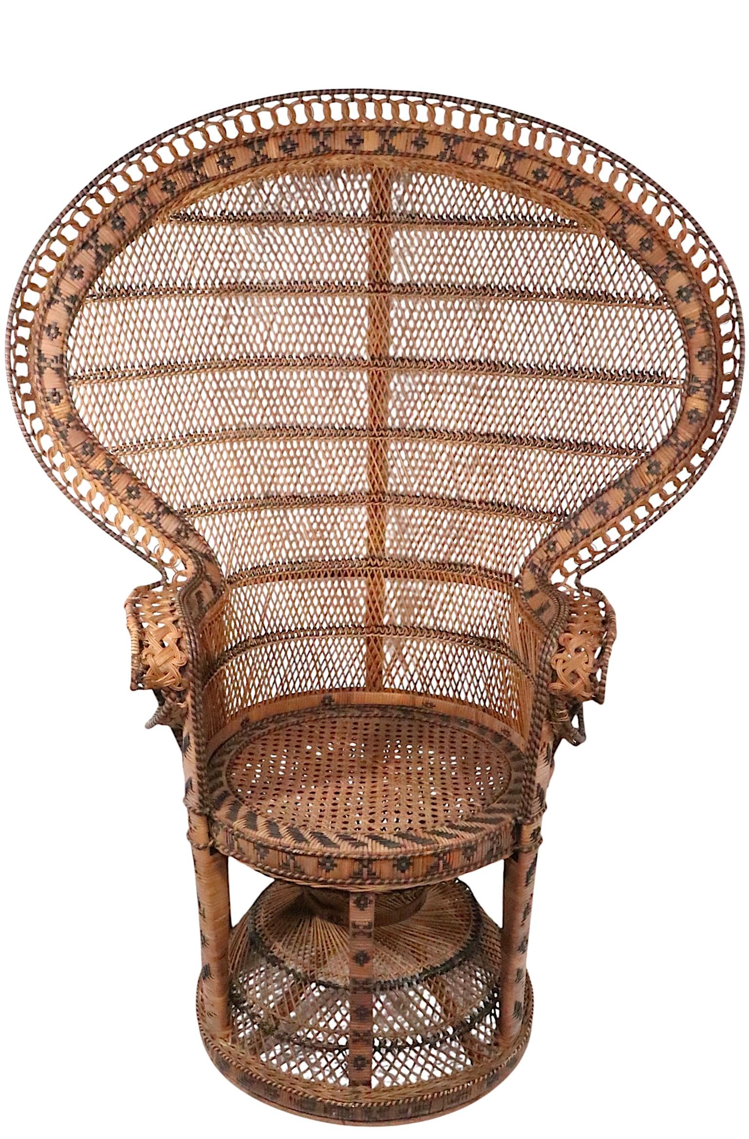 Sedia classica in vimini Emmanuelle Peacock 1960/70 ca. in vendita 9