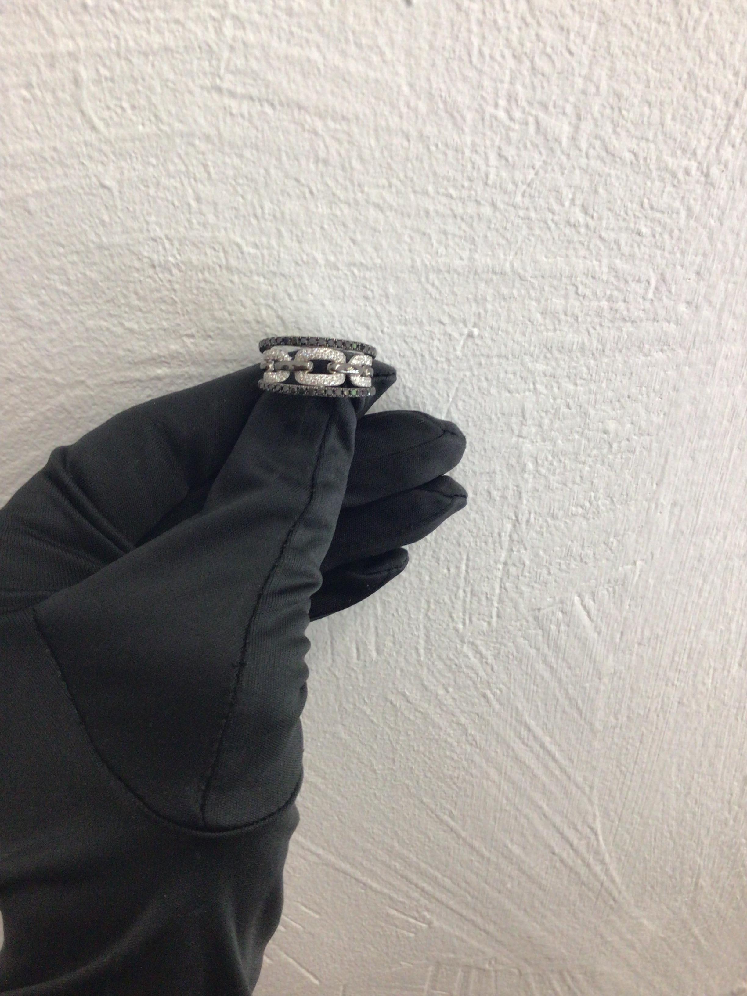 Women's Classic Wide Black White Diamond 18K White Gold Ring for Her For Sale