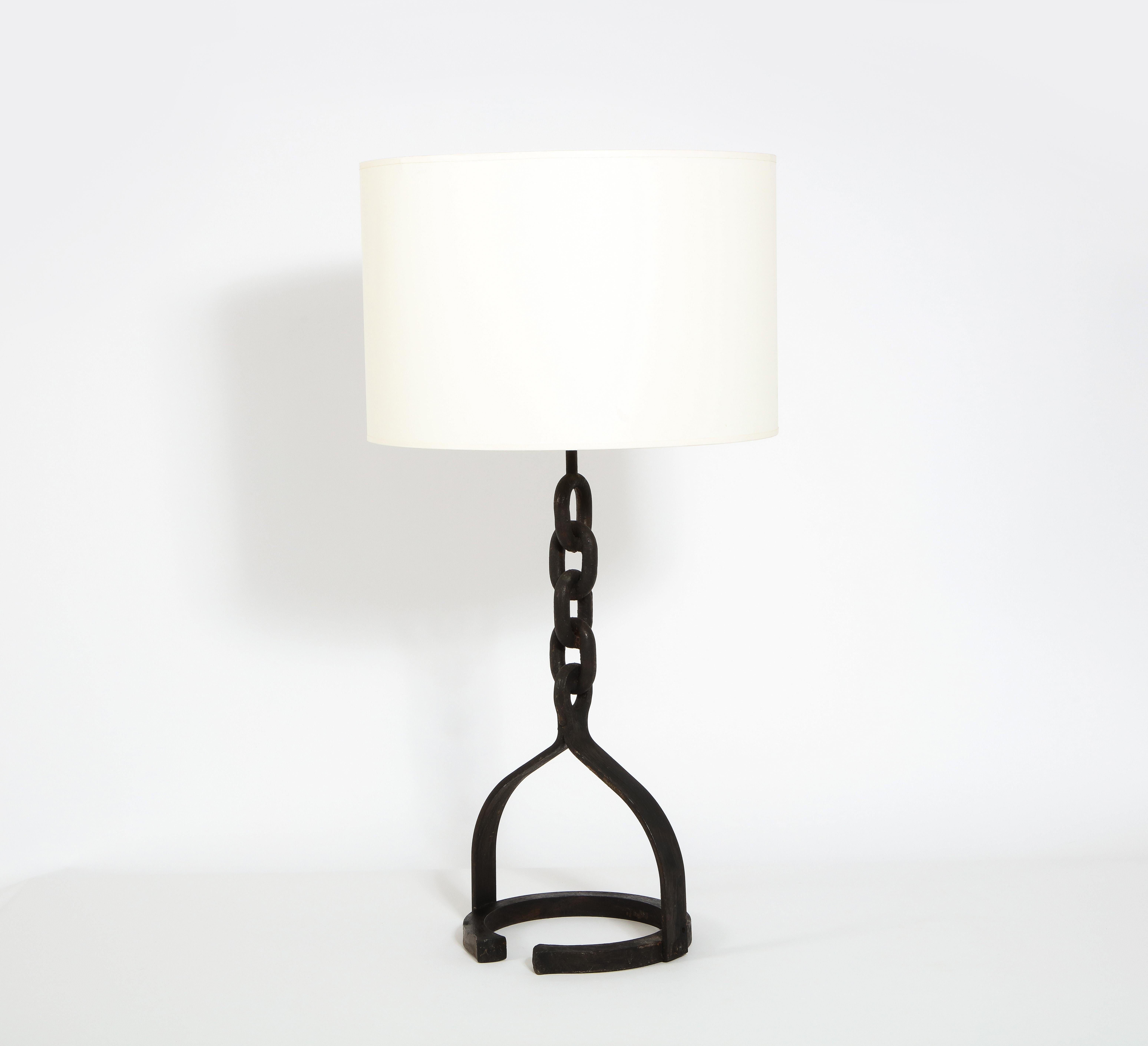 Brutalist Classic Wrought Iron Chain Motif Table Lamp, France 1960's For Sale