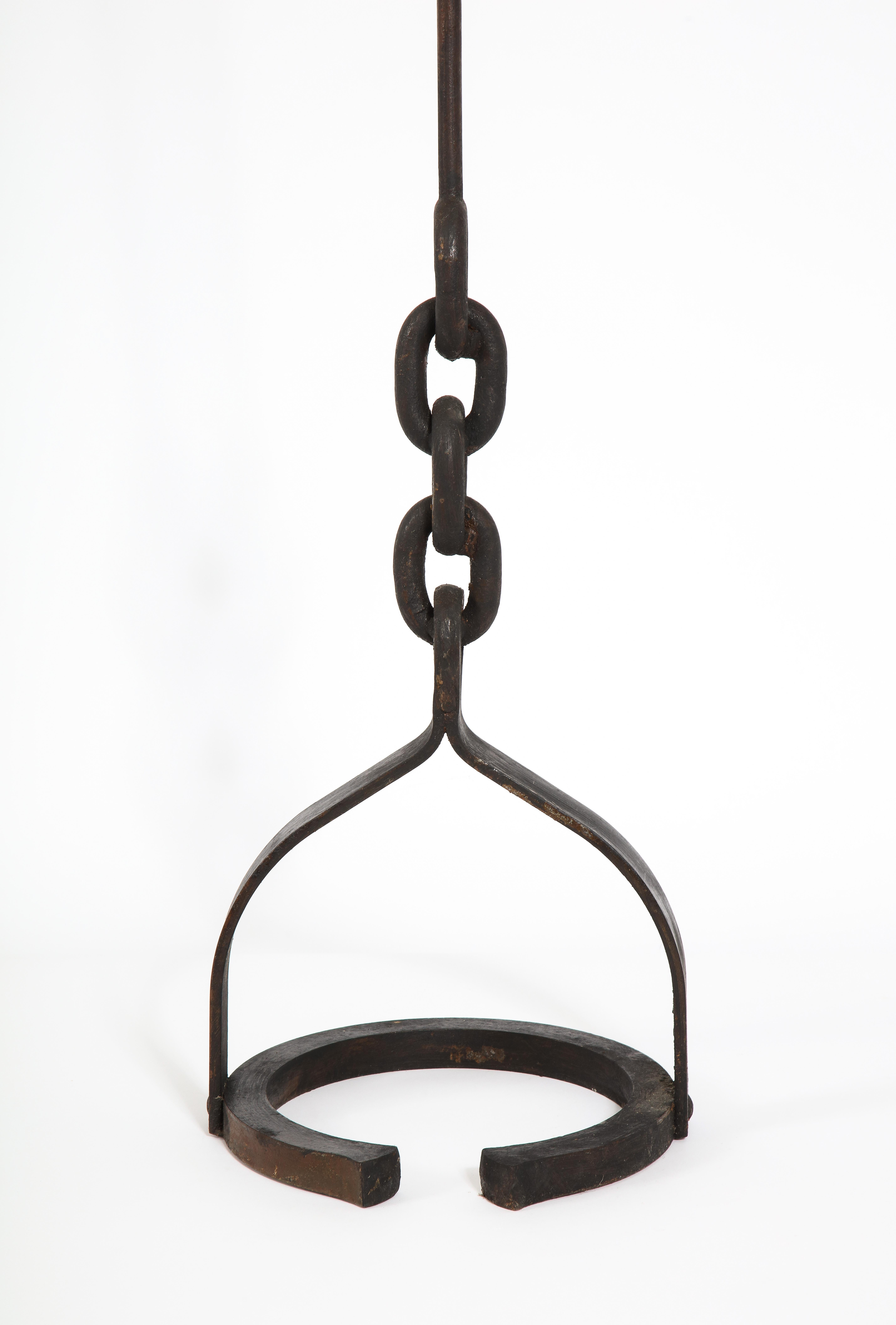 Classic Wrought Iron Chain Motif Table Lamp, France 1960's For Sale 1