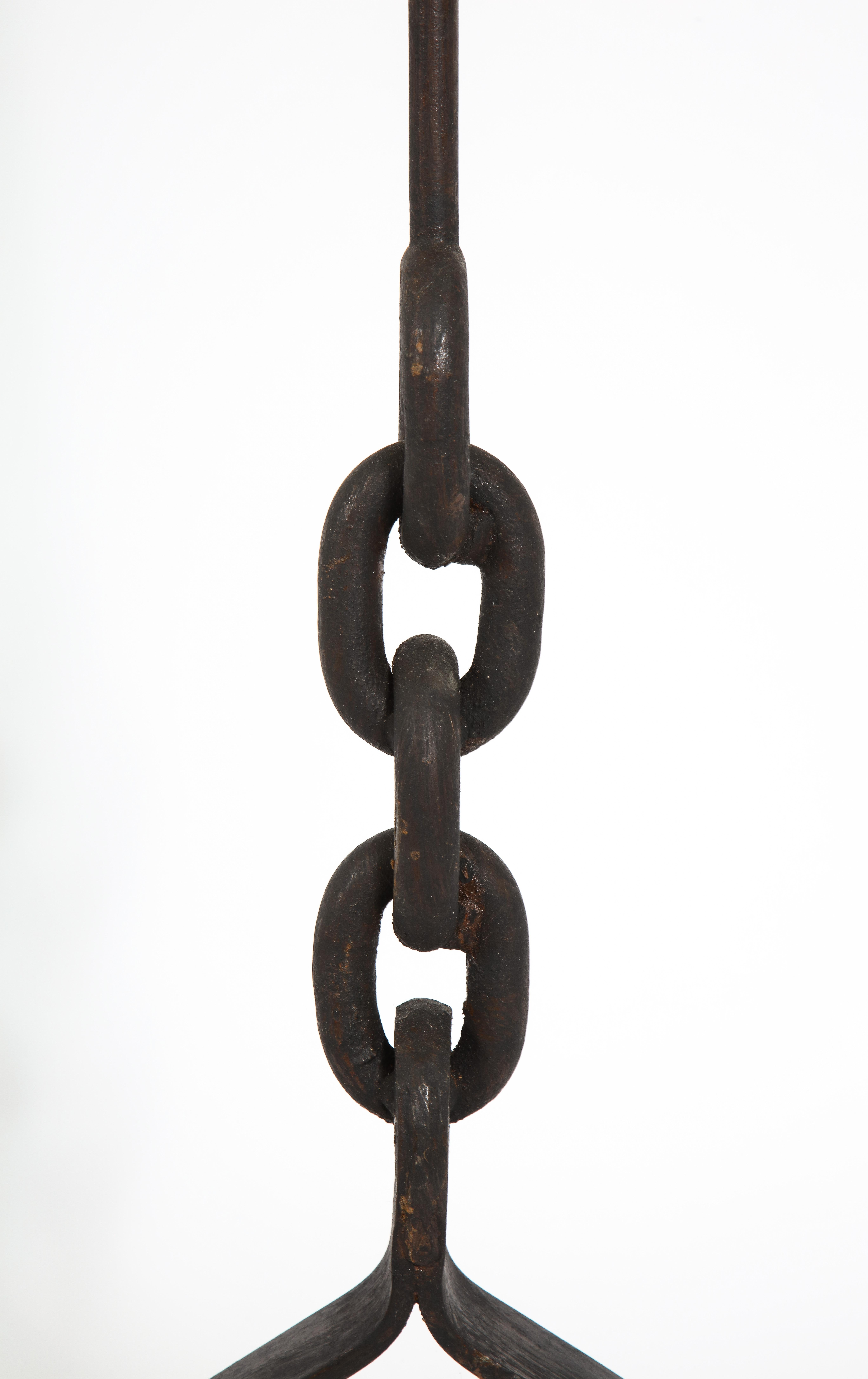 Classic Wrought Iron Chain Motif Table Lamp, France 1960's For Sale 3