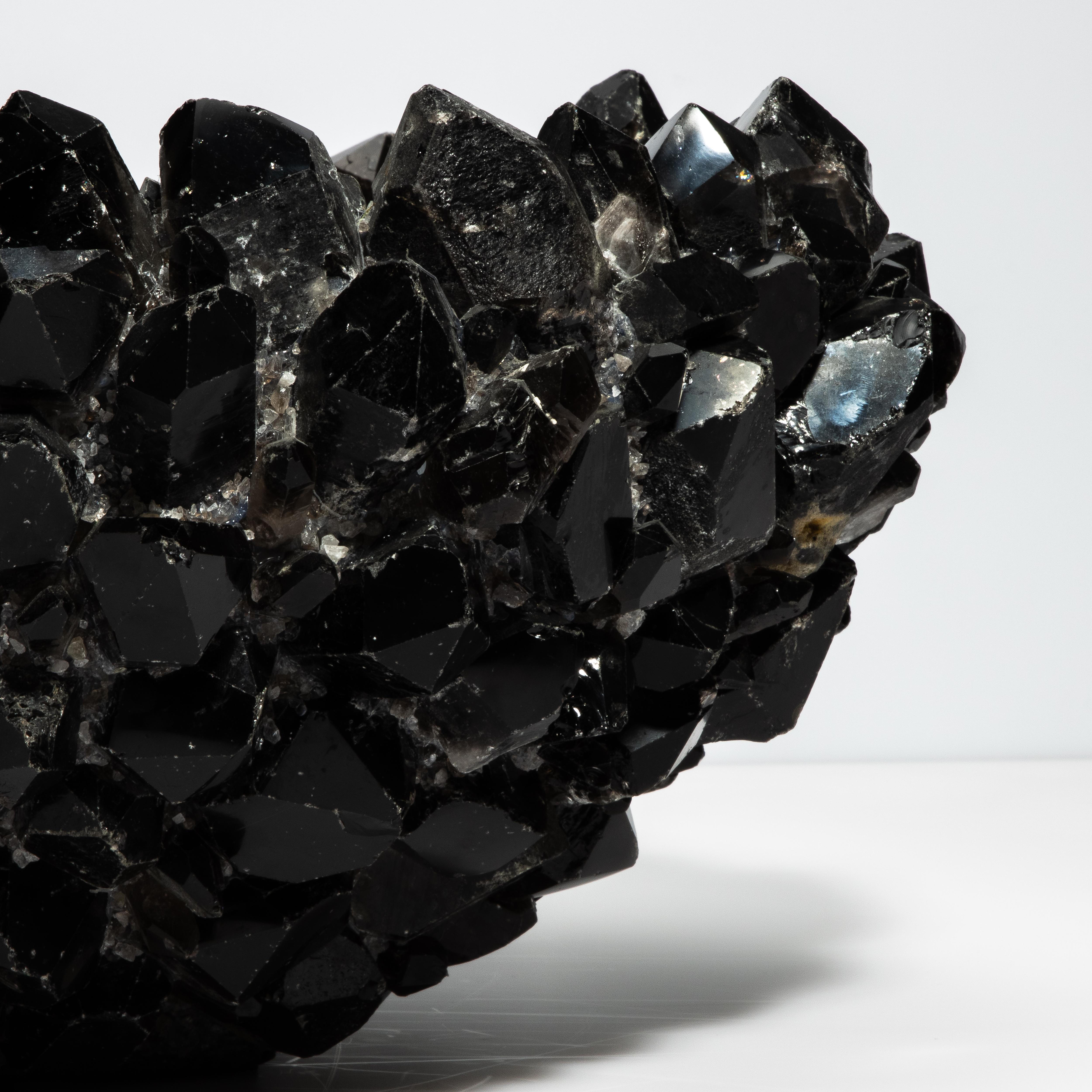 Classic XL Bowl in Black Quartz In New Condition In West Hollywood, CA