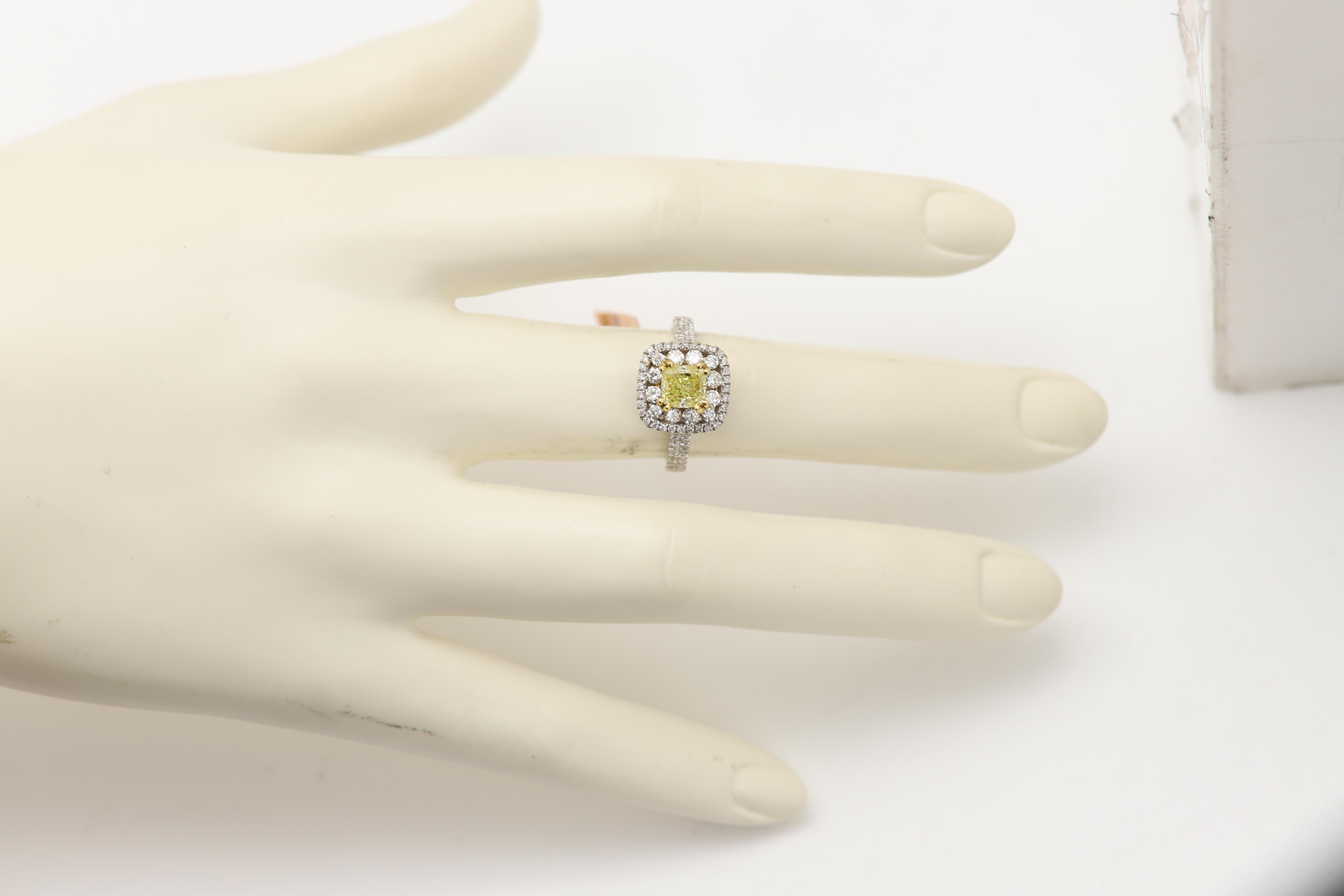 Donna Anello classico con diamante giallo in oro 18 carati in vendita