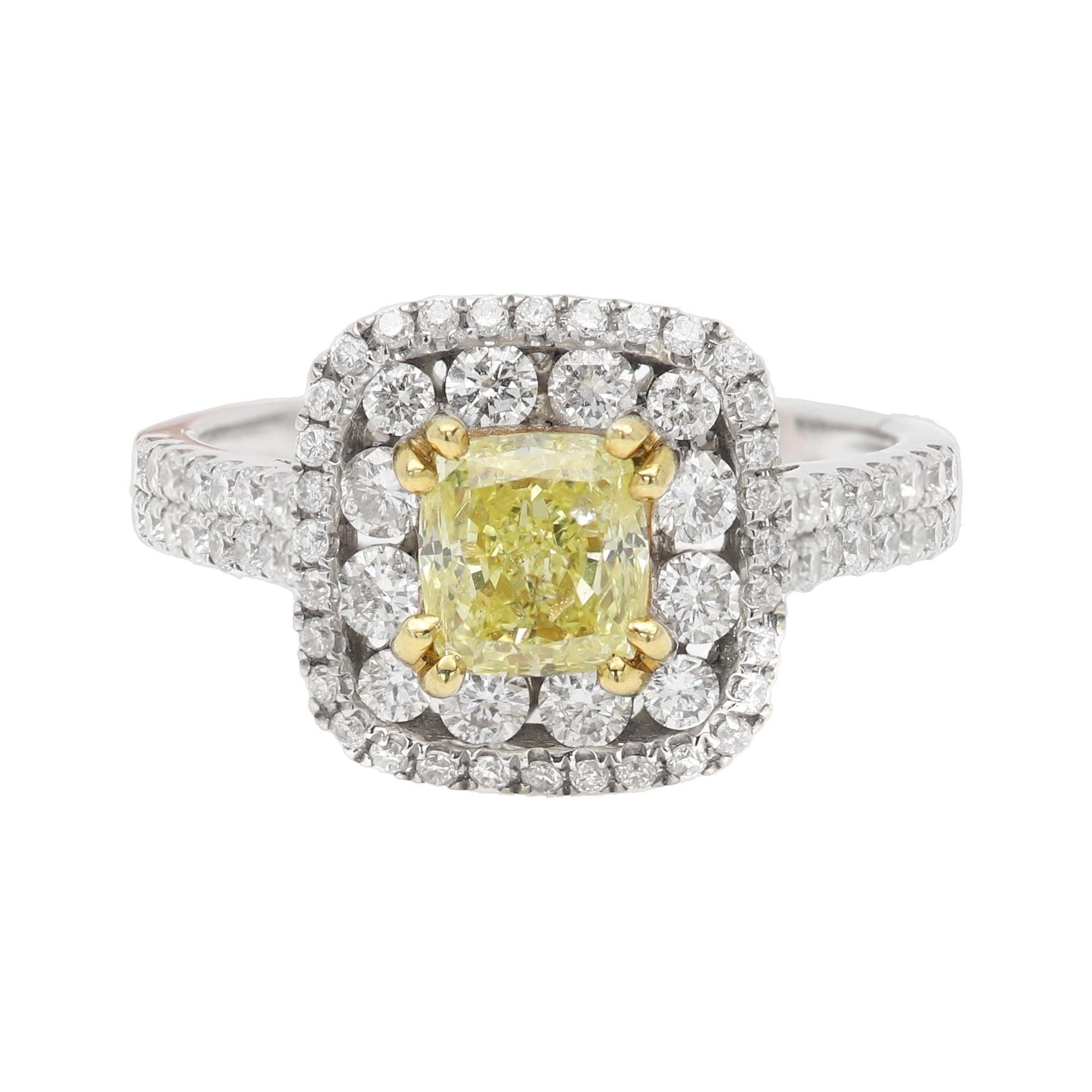 Anello classico con diamante giallo in oro 18 carati in vendita 3