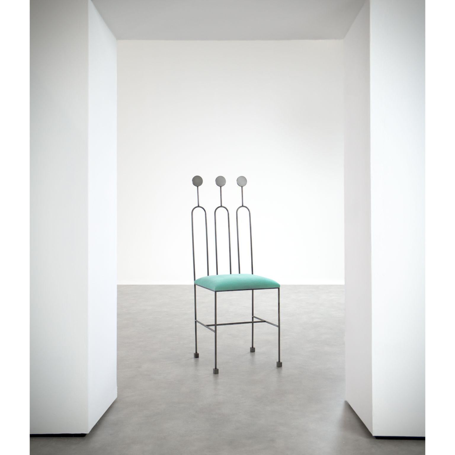 Klassischer Stuhl Classica von Qvinto Studio im Angebot 2