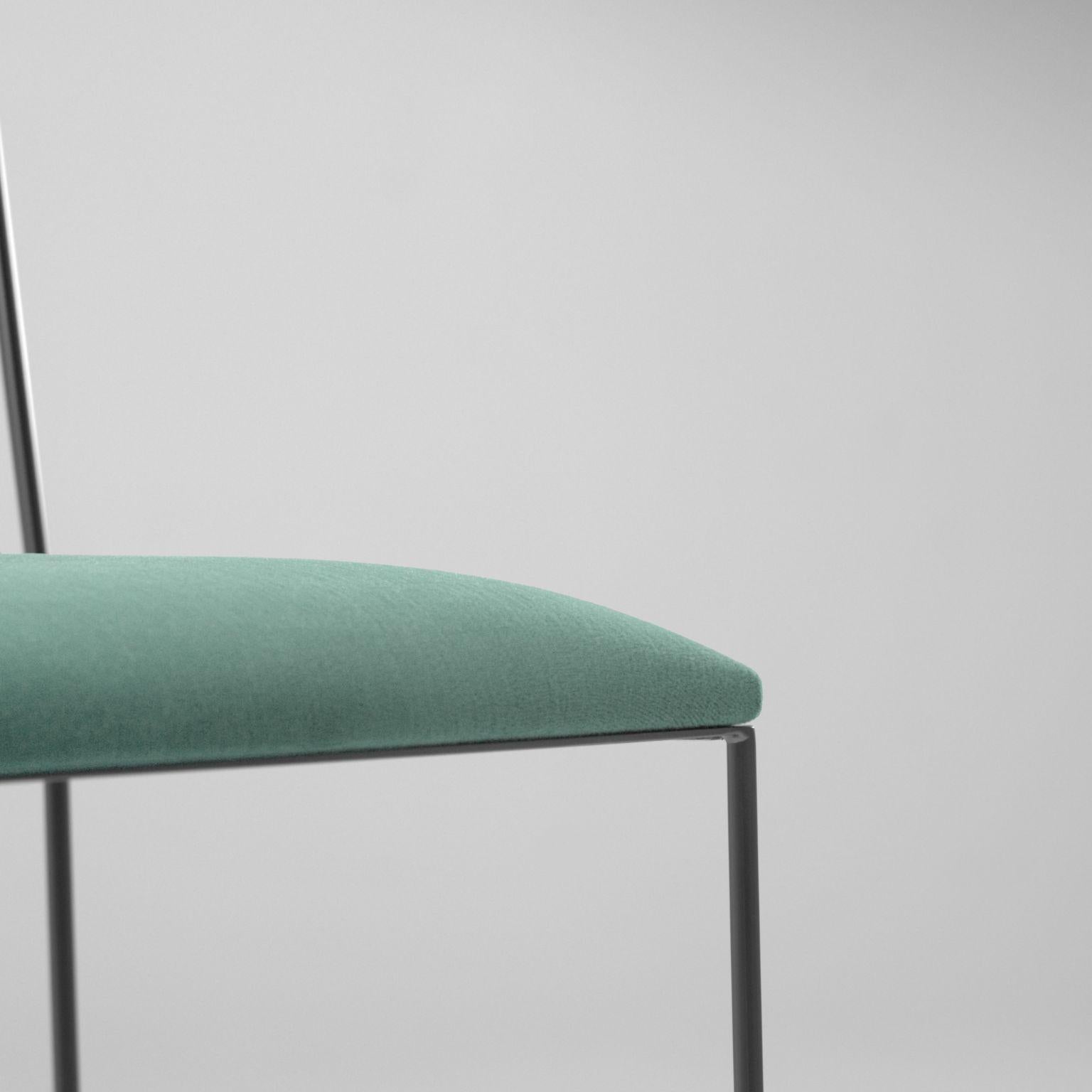 Klassischer Stuhl Classica von Qvinto Studio im Zustand „Neu“ im Angebot in Geneve, CH