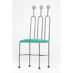 Chaise Classica avec coussin de Qvinto Studio