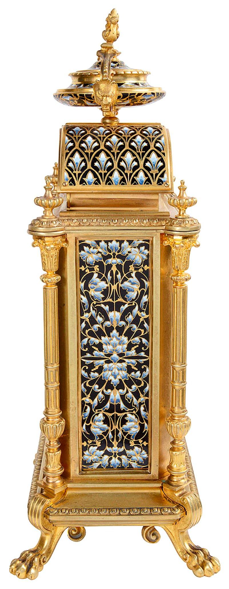 Classical 19th Century French Enamel Mantel Clock In Good Condition For Sale In Brighton, Sussex