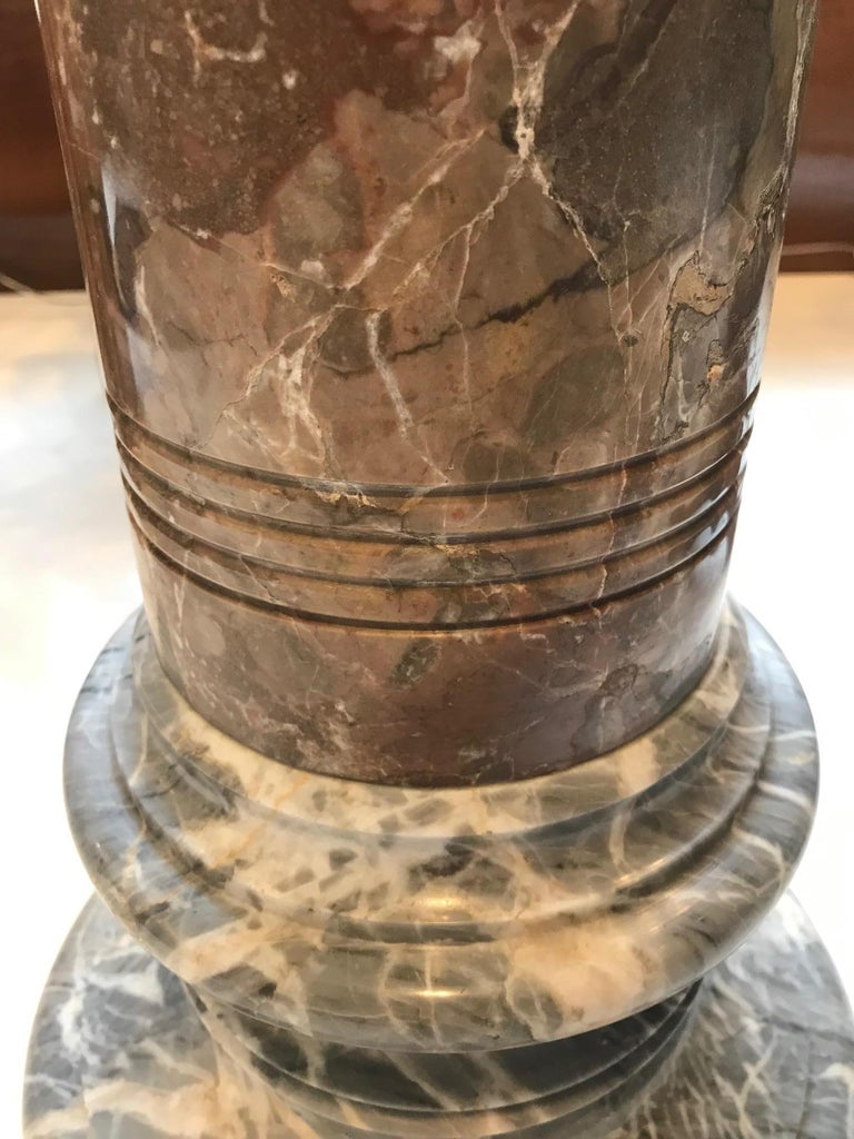 Classical 19th Century Italian Marble Column Pedestal For Sale at 1stDibs