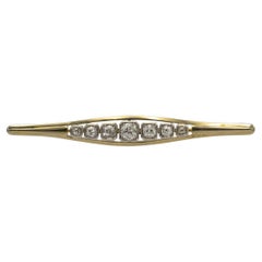 Klassische Bar-Goldbrosche mit 0,80 Karat Diamanten im Brillantschliff im alteuropäischen Brillantschliff, 1940er Jahre