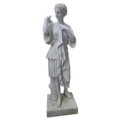 Escultura clásica de mármol de Carrara de Diana, Italia, siglo XX