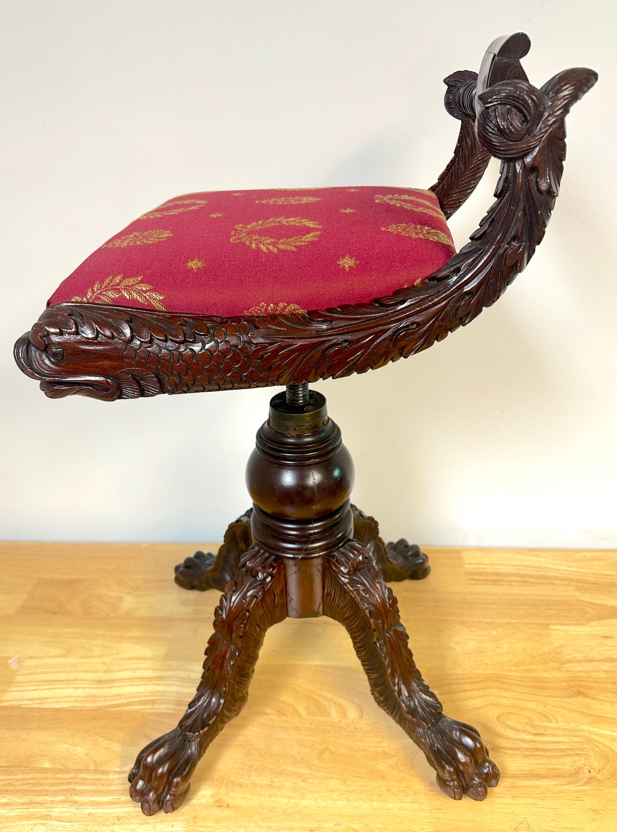 19th Century Classical Carved Hardwood  Piano Stool with Dolphins, New York, Circa 1825 For Sale