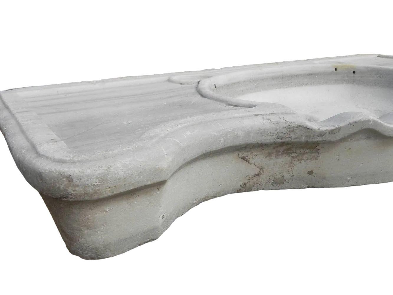 This period Italian classical sink is cut from one single block of white marble, these designs have not changed since Greek and Roman times, it carries superb artistic merit easily fitting in with old and new buildings.

Custom versions available in