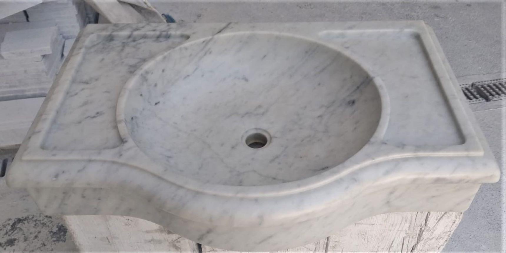 Sculpté Cuvette d'évier en pierre de marbre sculptée classique en vente