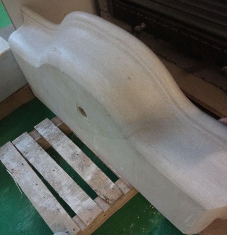 Classical Style Carved Marble Stone Sink Basin  In Good Condition For Sale In Cranbrook, Kent