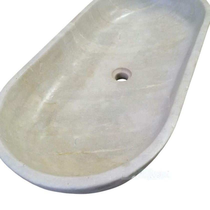 Greco classico Lavandino classico ovale in marmo intagliato A. Stone in vendita