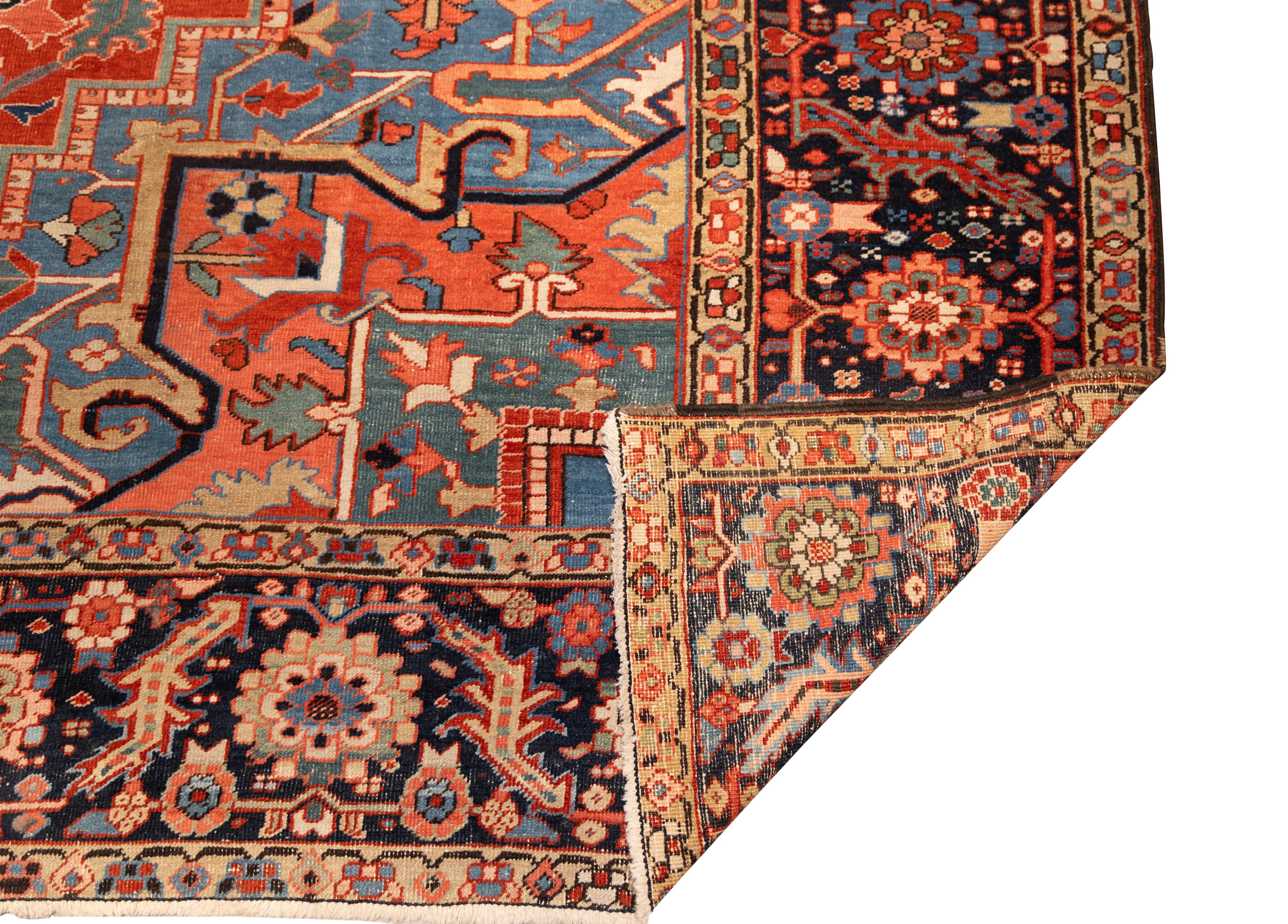 Persian Classical central Medallion antique Heriz For Sale