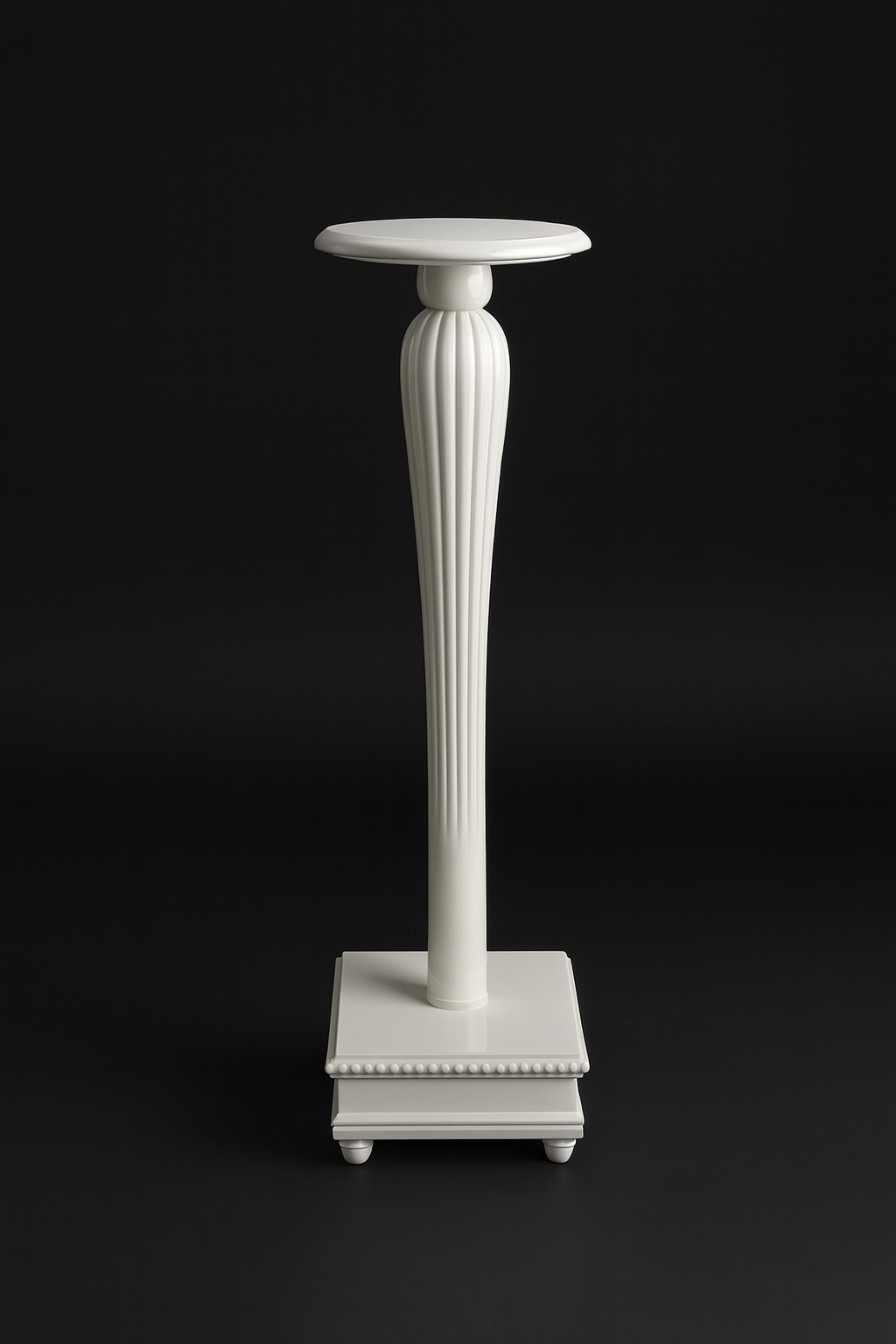 Discover this stunning hand-carved wooden column, elegantly finished in a sophisticated off-white hue (color reference: #F2F0EF) that radiates timeless grace and grandeur. 

Rising to an impressive height of 43.9 inches (111.5 cm), it boasts a sleek
