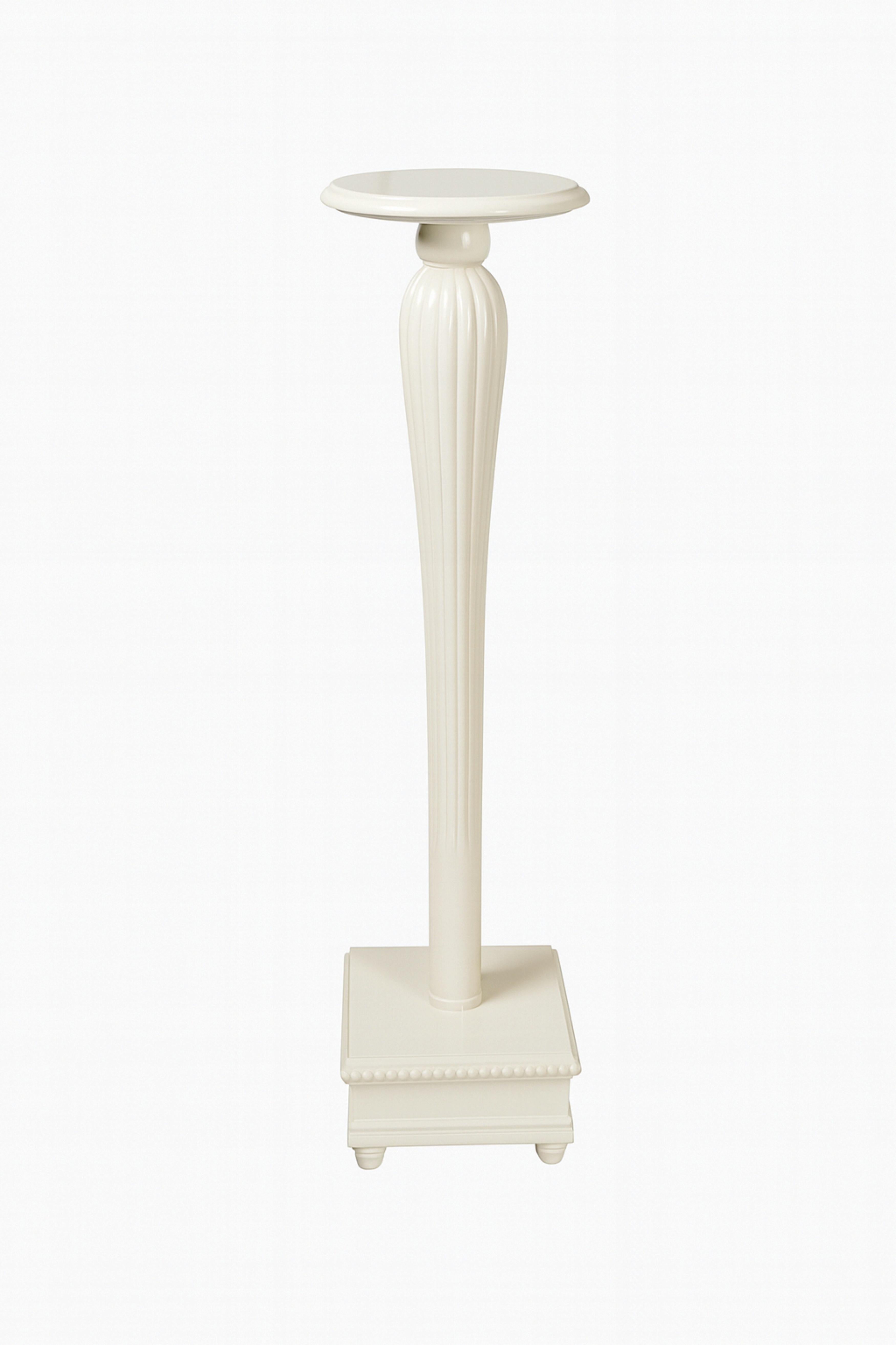 French Classical Chestnut Off White Column Pedestal, 20th Century For Sale