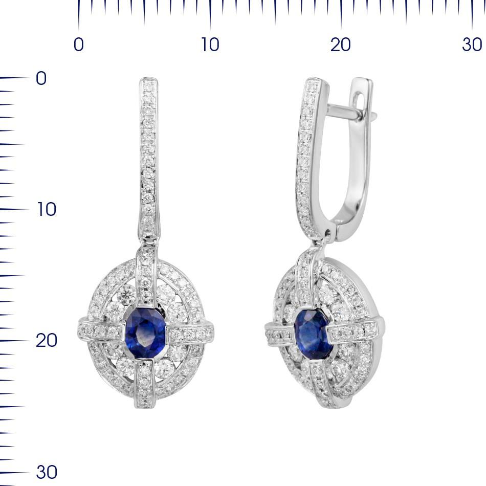 Orecchini in oro bianco 14K (ciondolo e anello abbinati sono disponibili)
Peso 6,8 grammi
Diamante 16-Кр57-0,64-4/5A
Diamante 110-Round 57-0,32-4/5A
Zaffiro blu 2-Oval 1 Т(4)/2A

Con un patrimonio di antiche tradizioni di alta gioielleria svizzera,
