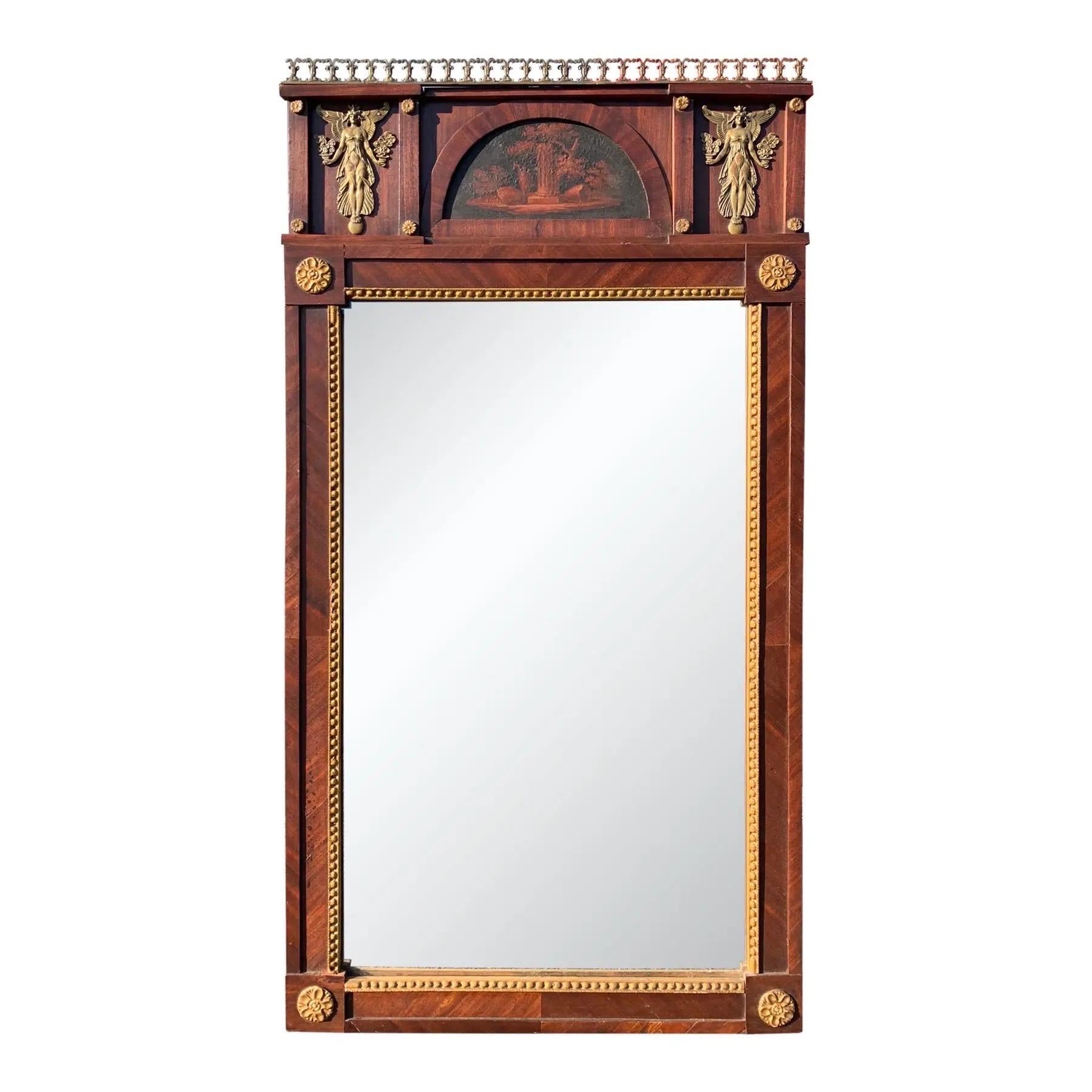 Espejo de salón clásico continental, circa 1810 Pintado a mano en venta