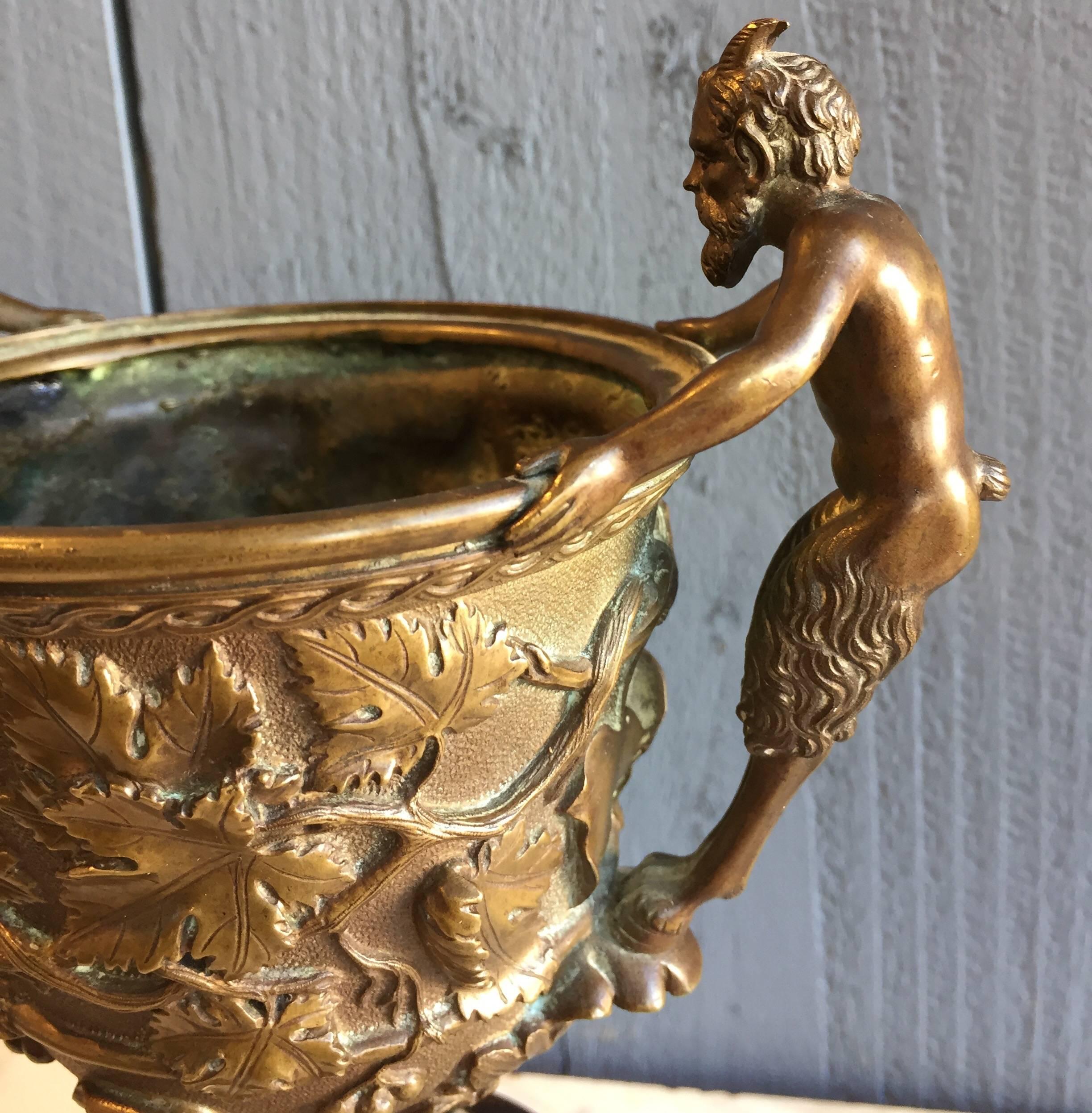 Classical Design Grand Tour Bronze Cup Stamped B Boschetti, Rome In Excellent Condition In Heathfield, East Sussex