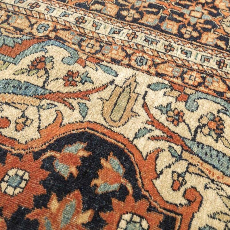  Classical Design Handmade Wool Rug Keshan For Sale 2