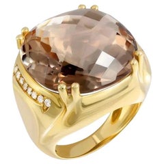 Classic Diamond Quartz 23, 46 Karat Yellow Gold 18K Ring for Her