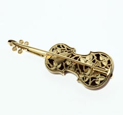 Classical Enamel and Diamond Violin 18 Karat Yellow Gold Brooch