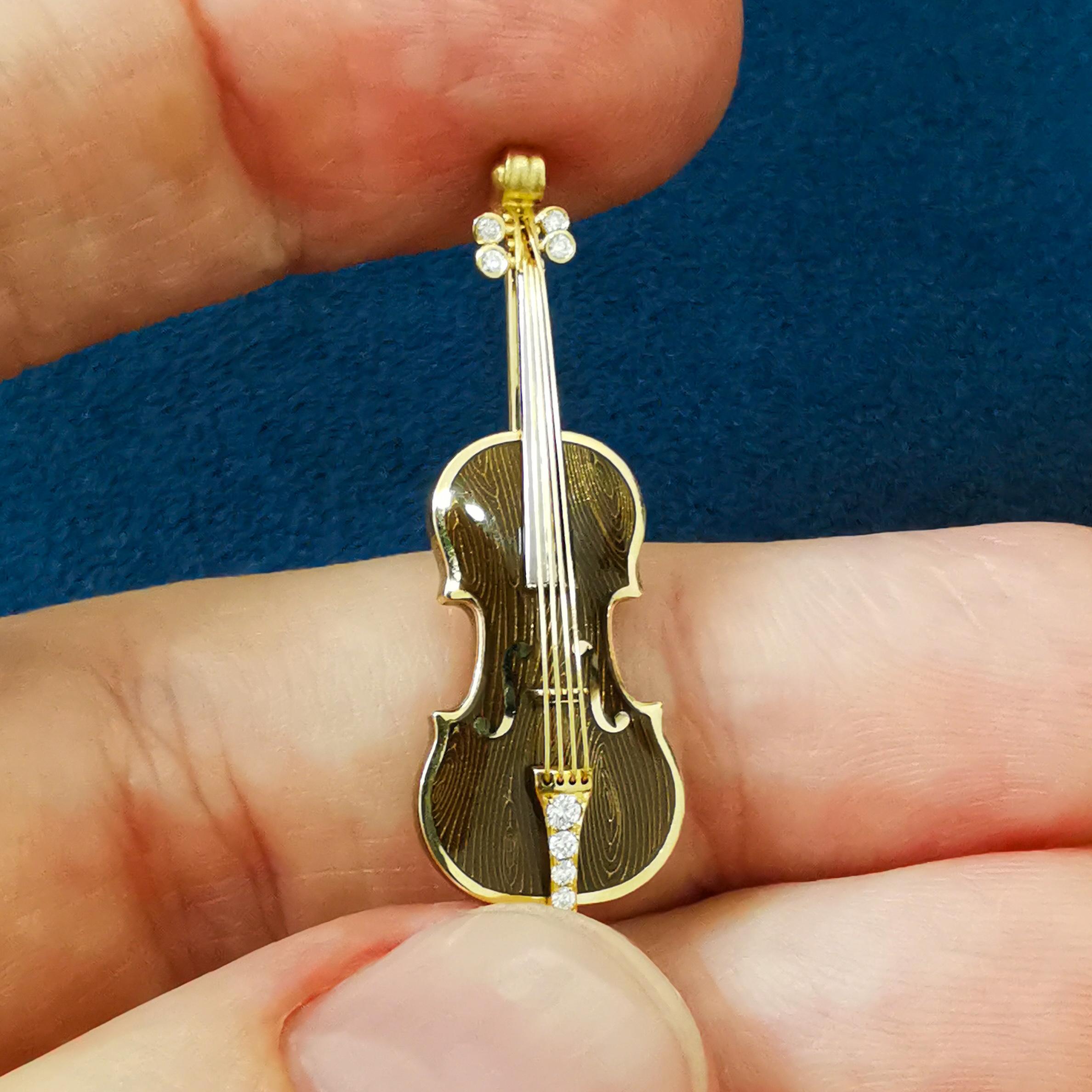 Contemporary Classical Enamel Diamond 18 Karat Yellow Gold Mini Violin Brown Brooch For Sale
