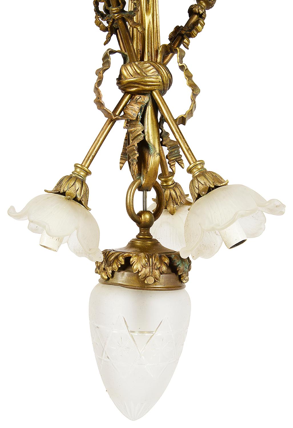 Classical French 19th Century Chandelier In Excellent Condition For Sale In Brighton, Sussex
