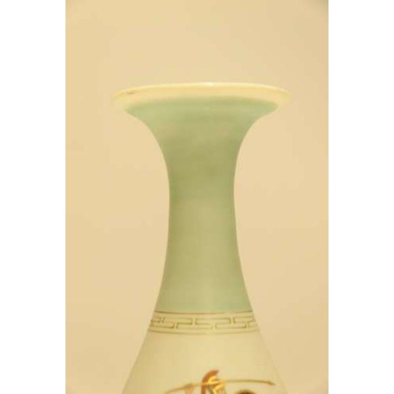 Classical French 19th century fine opaque glass vase circa 1890 For Sale 6