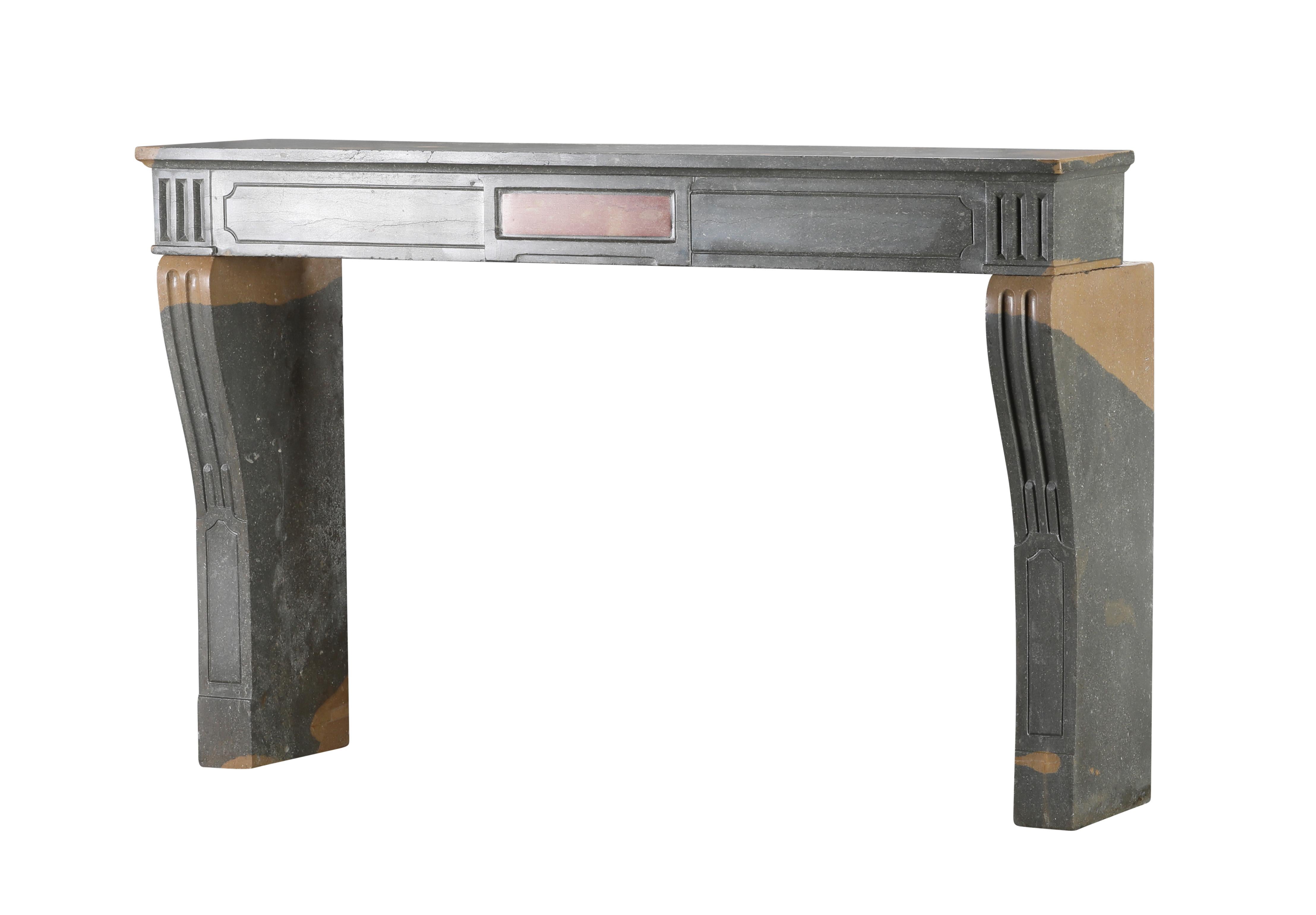 Classical French Antique Fireplace Mantel in Grey-Green Stone With Warm Accents For Sale 4