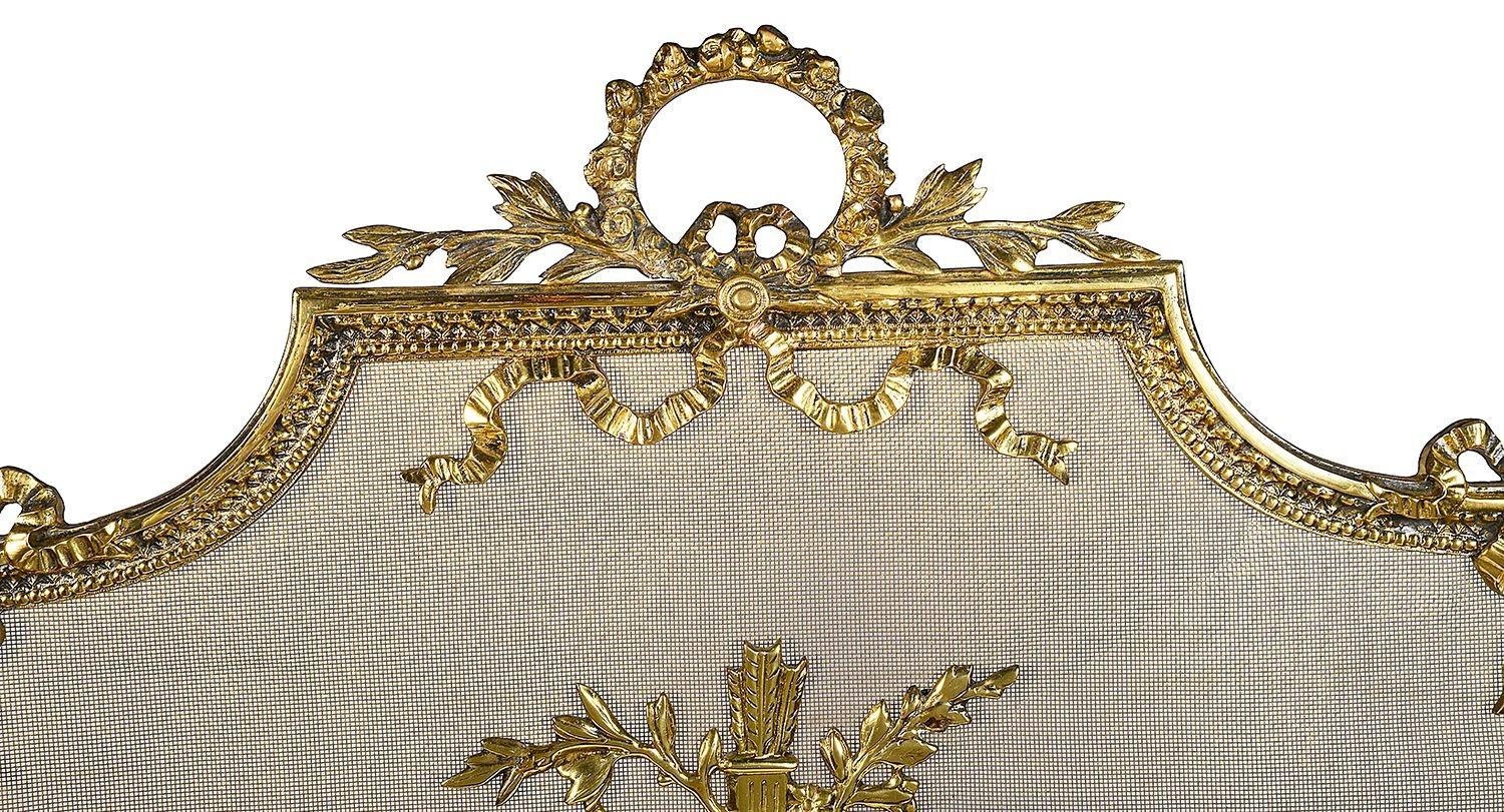 Louis XVI Classical French Fire screen, circa 1900 For Sale